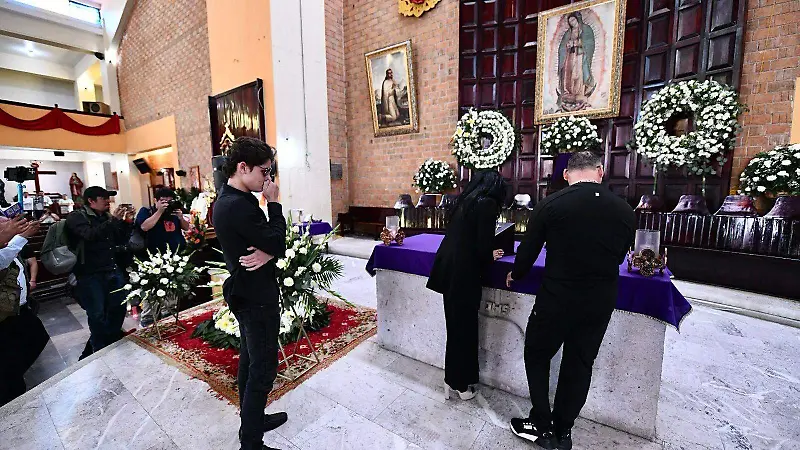 Homenaje Paquita la del Barrio 
